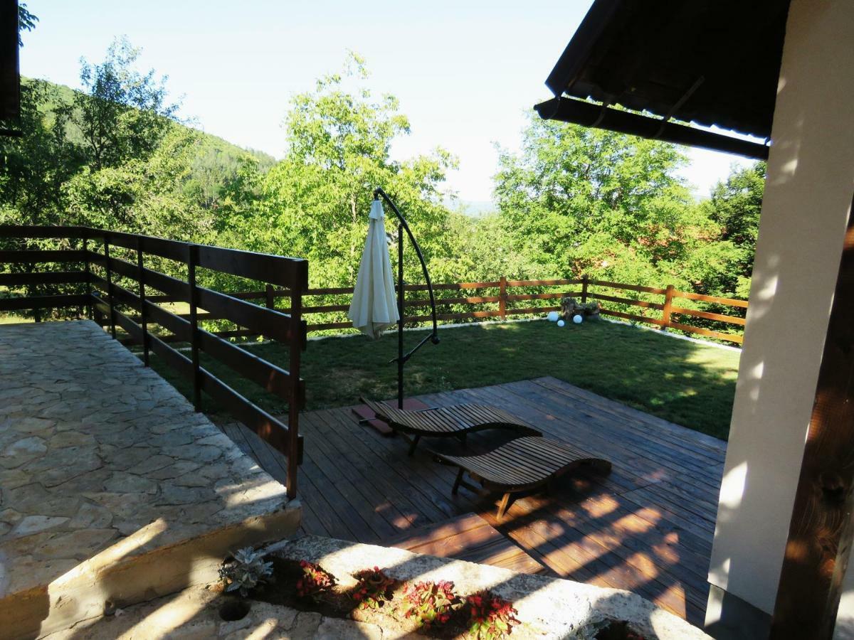 Guesthouse Stefanac Otočac المظهر الخارجي الصورة